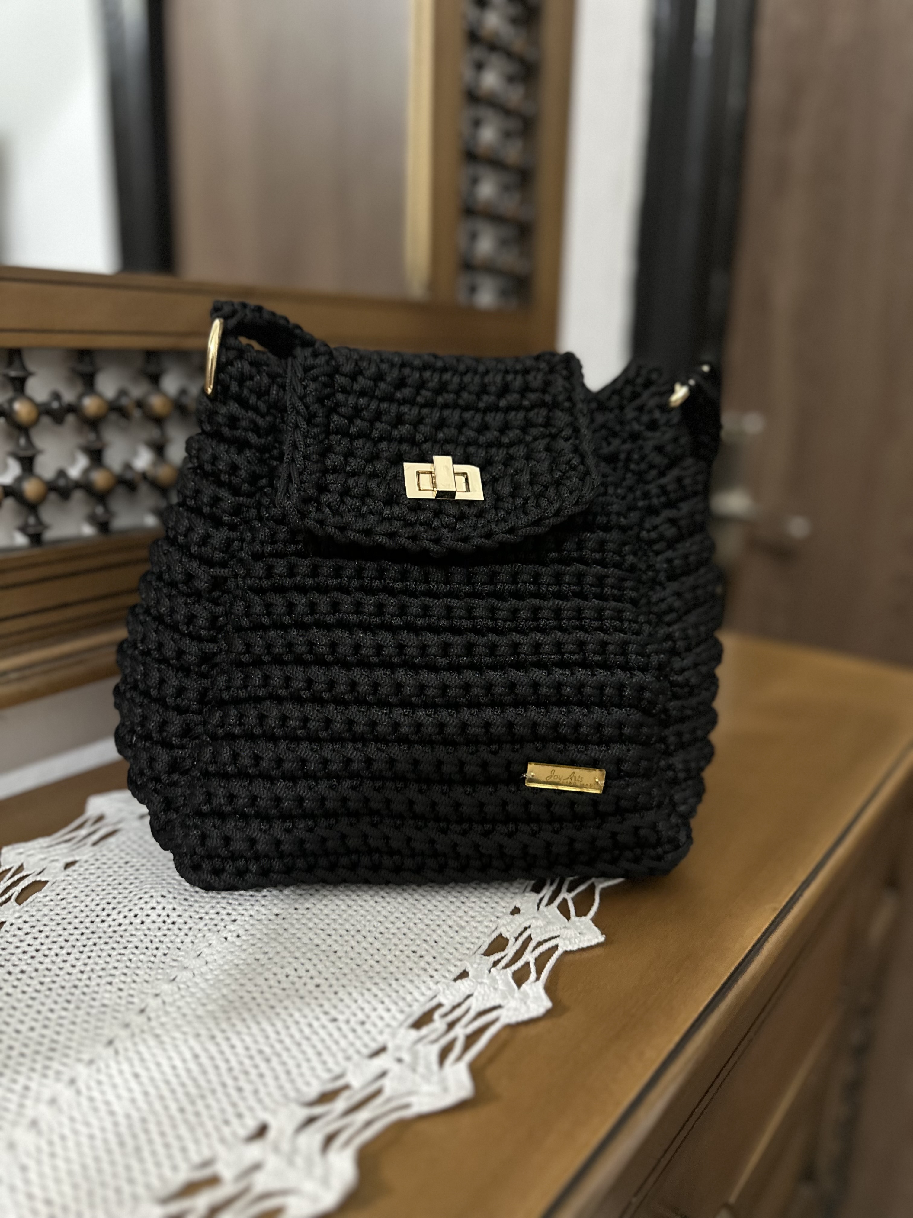 Sac noir crochet bandoulière